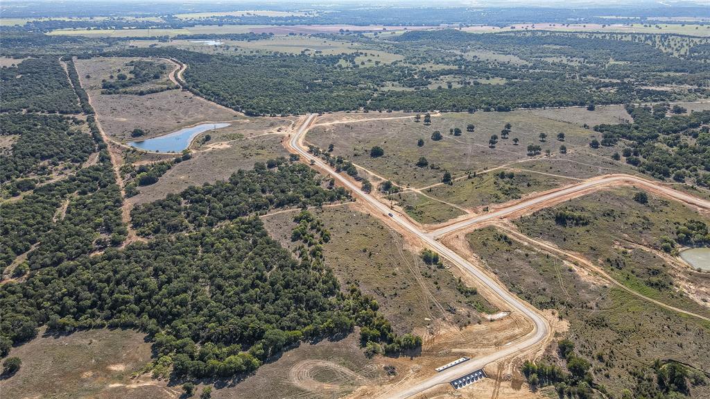Remington Ranches is your premier horse community! With scenic views and large lots, this neighborhood has it all! Barndos are welcome!!