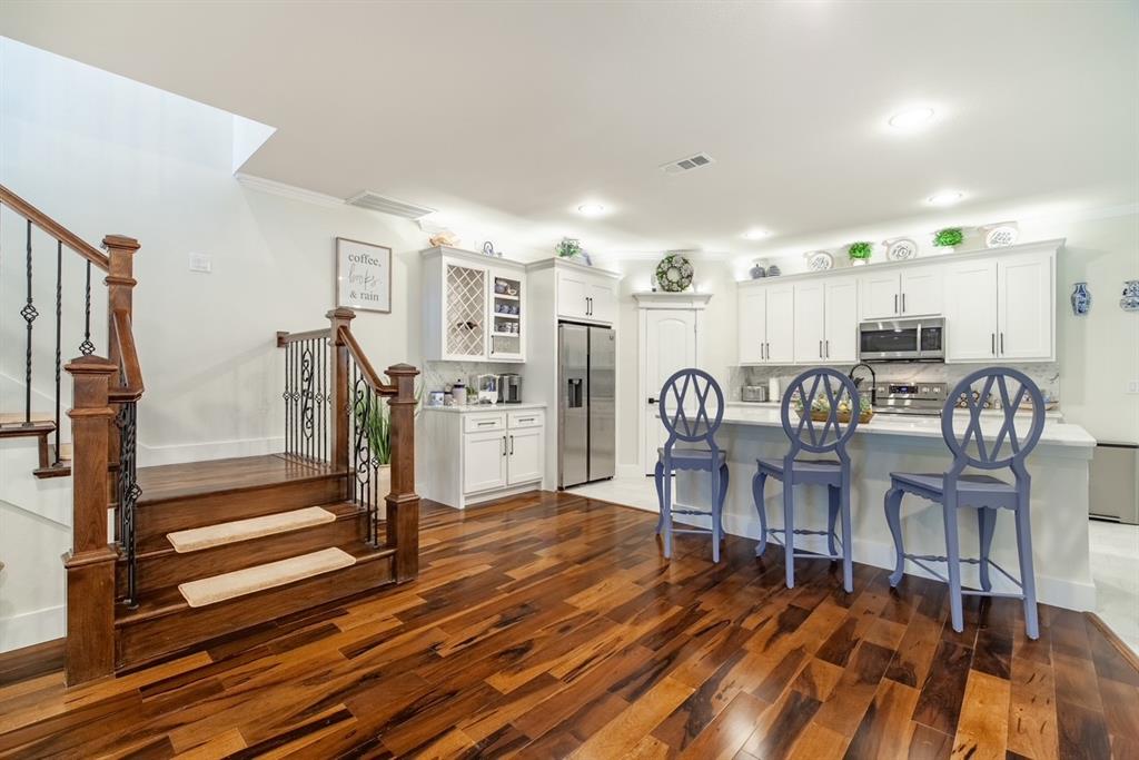 Mountain Lakeview 03 - Residential