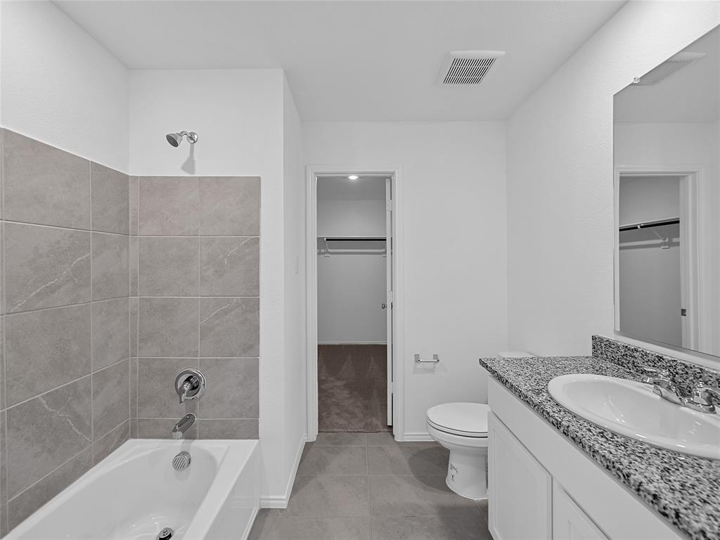 Mobberly Farms Ph 1 - Residential Lease