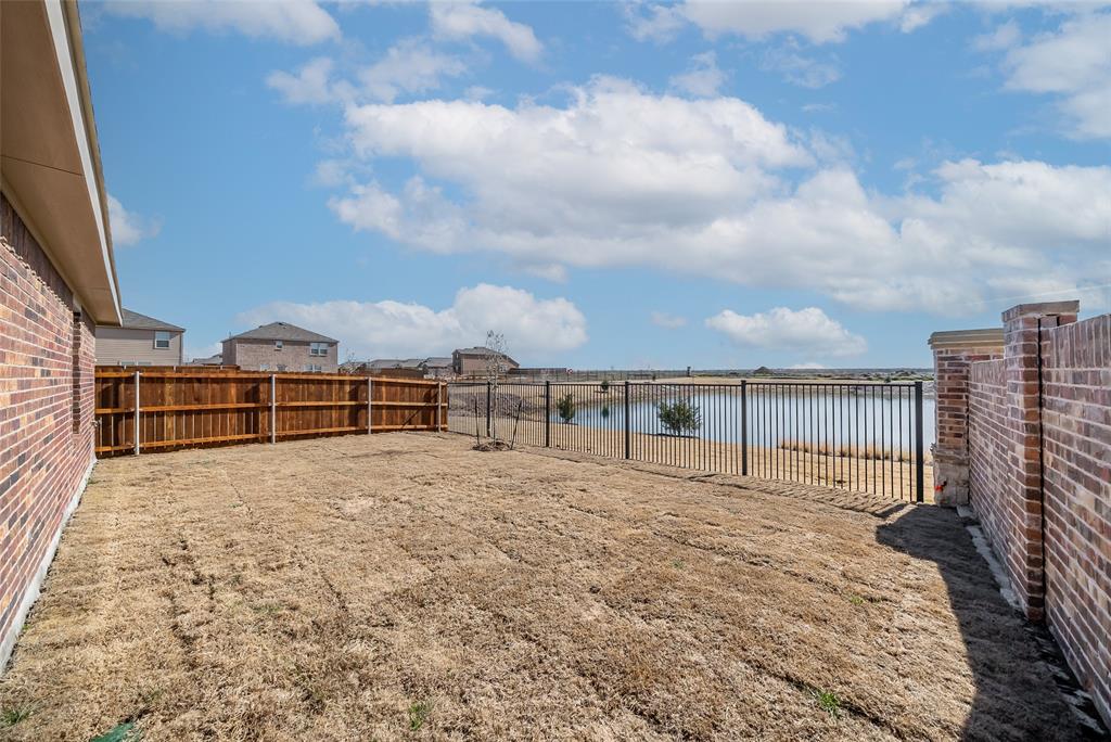 Mobberly Farms Ph 1 - Residential Lease