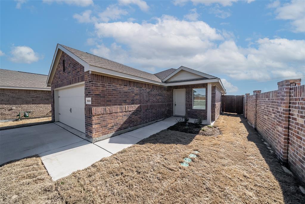 Mobberly Farms Ph 1 - Residential Lease