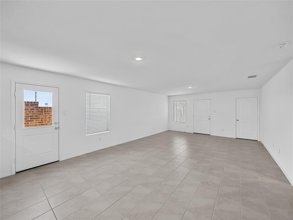 Mobberly Farms Ph 1 - Residential Lease