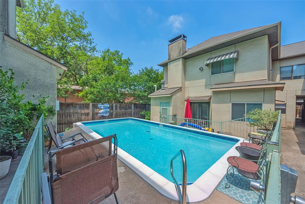 Lakewood Embassy Condos - Residential