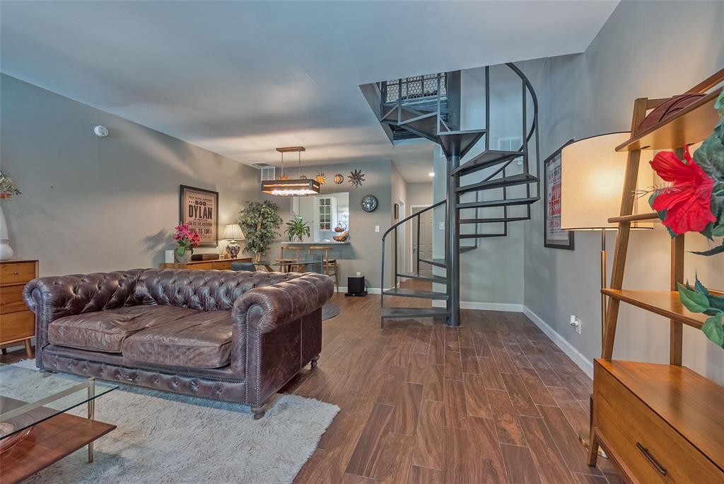Lakewood Embassy Condos - Residential
