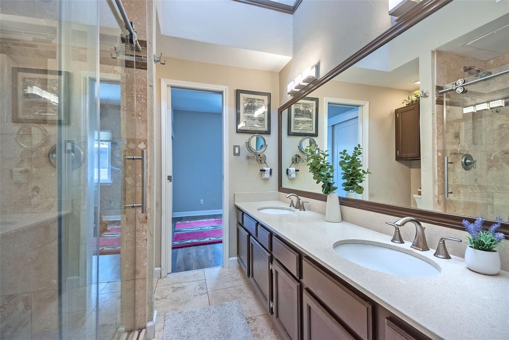 Lakewood Embassy Condos - Residential