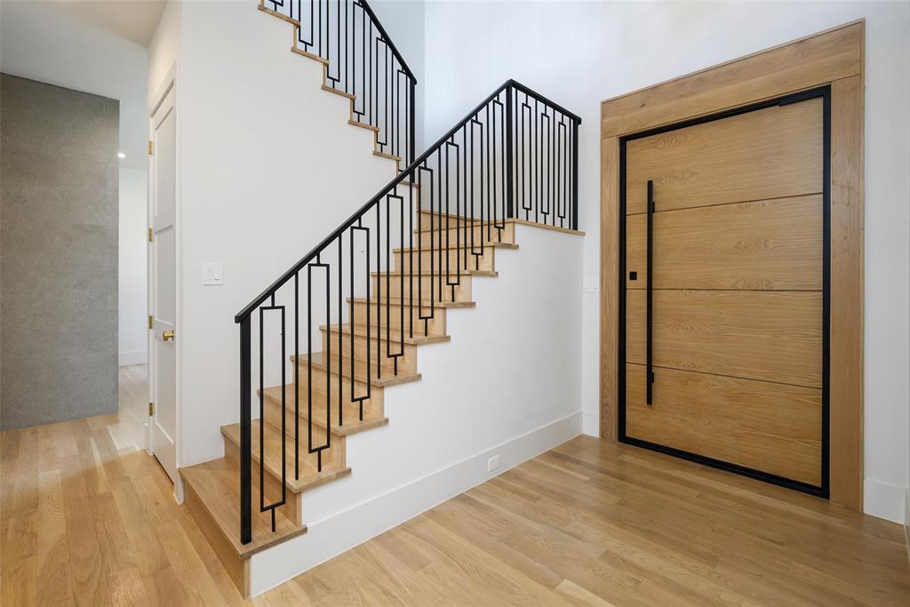 Jackson Heights 02 - Residential