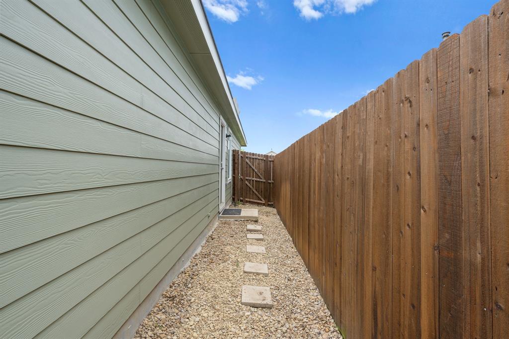 Trinity Xing Ph 6a - Residential
