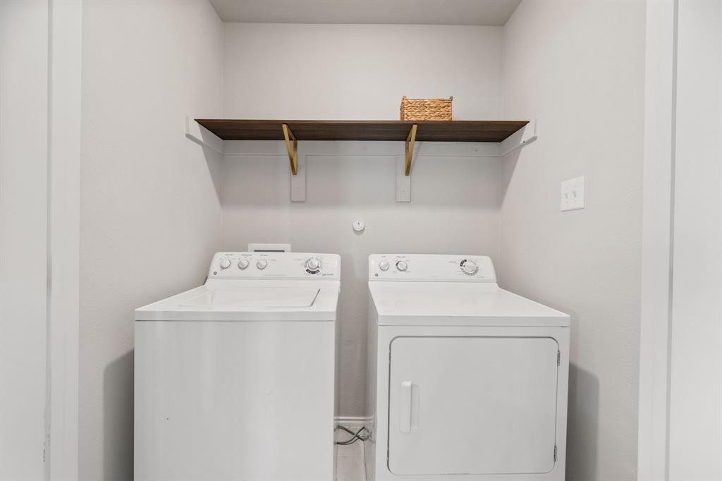 Trinity Xing Ph 6a - Residential