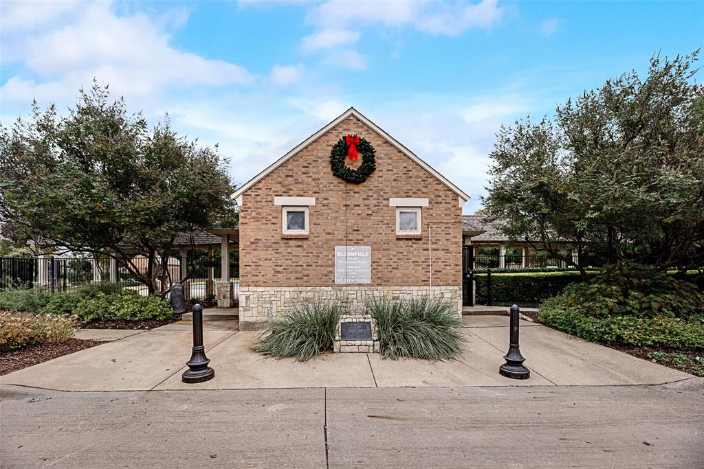 Bloomfield At Hidden Lakes - Residential
