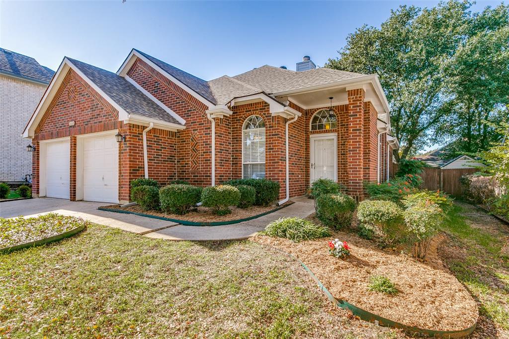 Multiple offers received. Deadline set for Saturday Dec 2nd at 3pm. Beautiful single story home located on a quiet cul-de-sac in Highland Oak with private backyard and walking distance to Donald Elementary STEM Academy! The main living area features an open concept floor plan with vaulted ceilings, gas fireplace and wall of windows providing natural lighting! Kitchen is equipped with granite countertops, under cabinet lighting and bar area with extra seating. Private primary suite is located in the back of the home with large bath, dual sinks, granite countertops, soaking tub and large closet. 3rd bedroom can be used as an office or additional living area! The backyard is a private and tranquil refuge with extended concrete patio, lush landscaping, artificial turf for low maintenance, and mature tree providing shade all day! Additional features include wood look ceramic tile flooring throughout the entire house. New roof in 2017, full sprinkler system, solar screens.