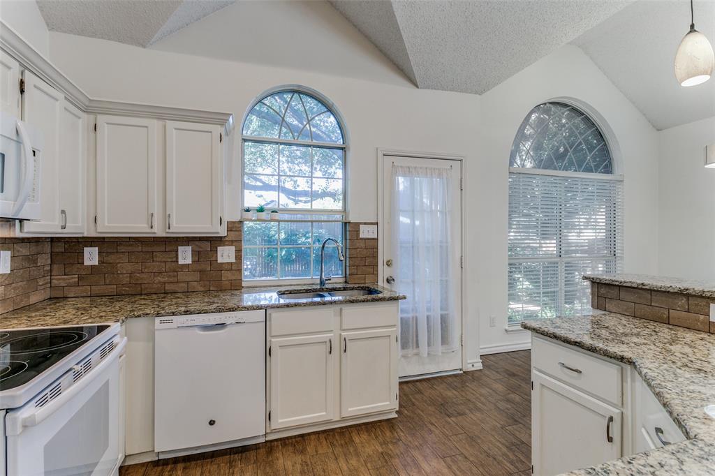 Highland Oaks - Residential