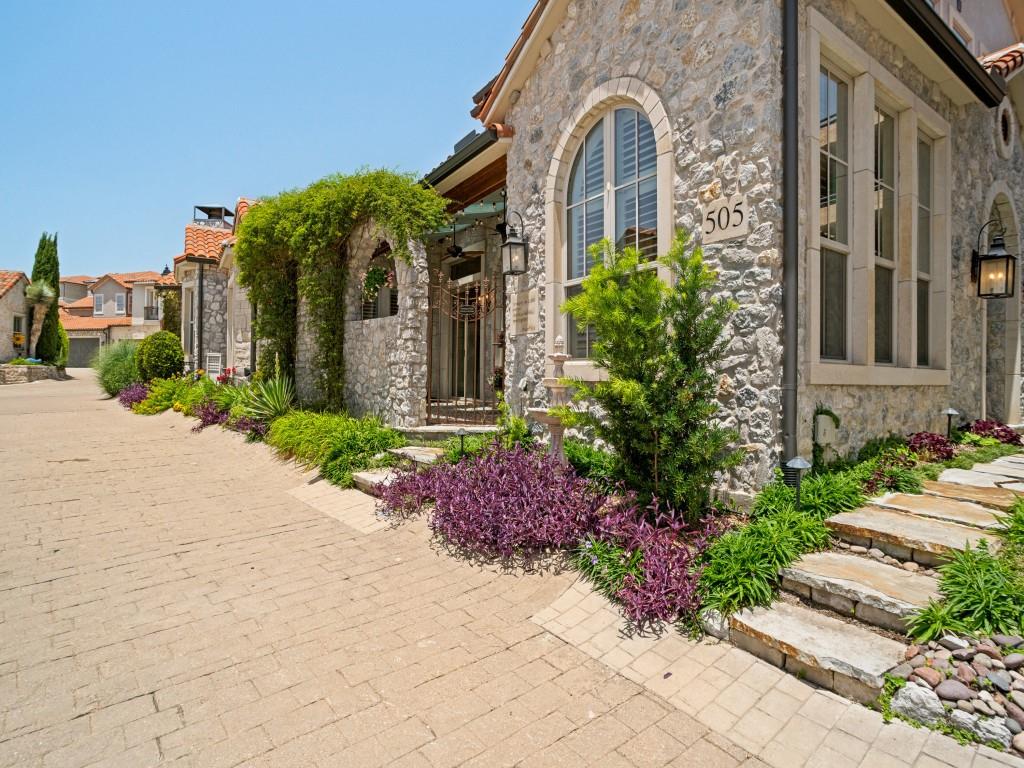 Adriatica Villa District - Residential