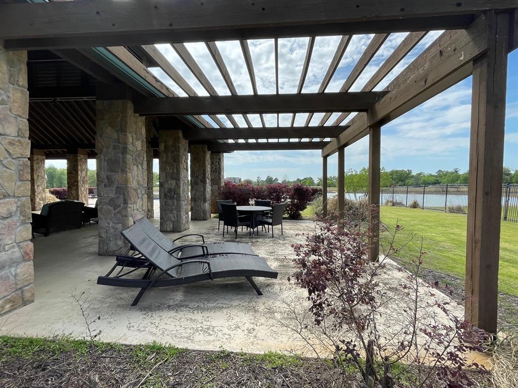 The Peninsulas - Residential