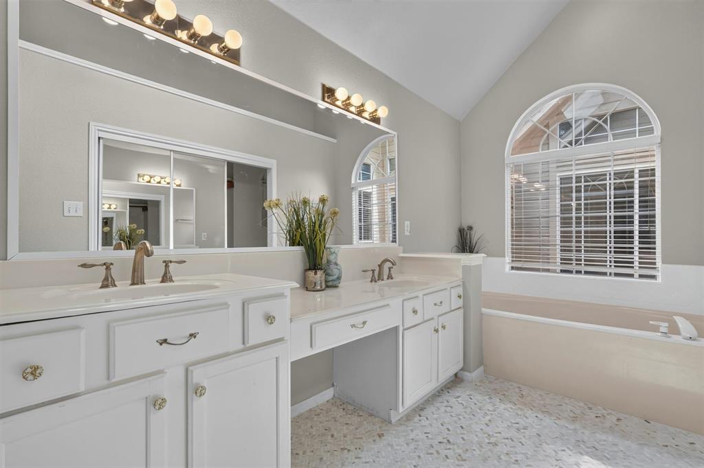 Oak Lake Add - Residential