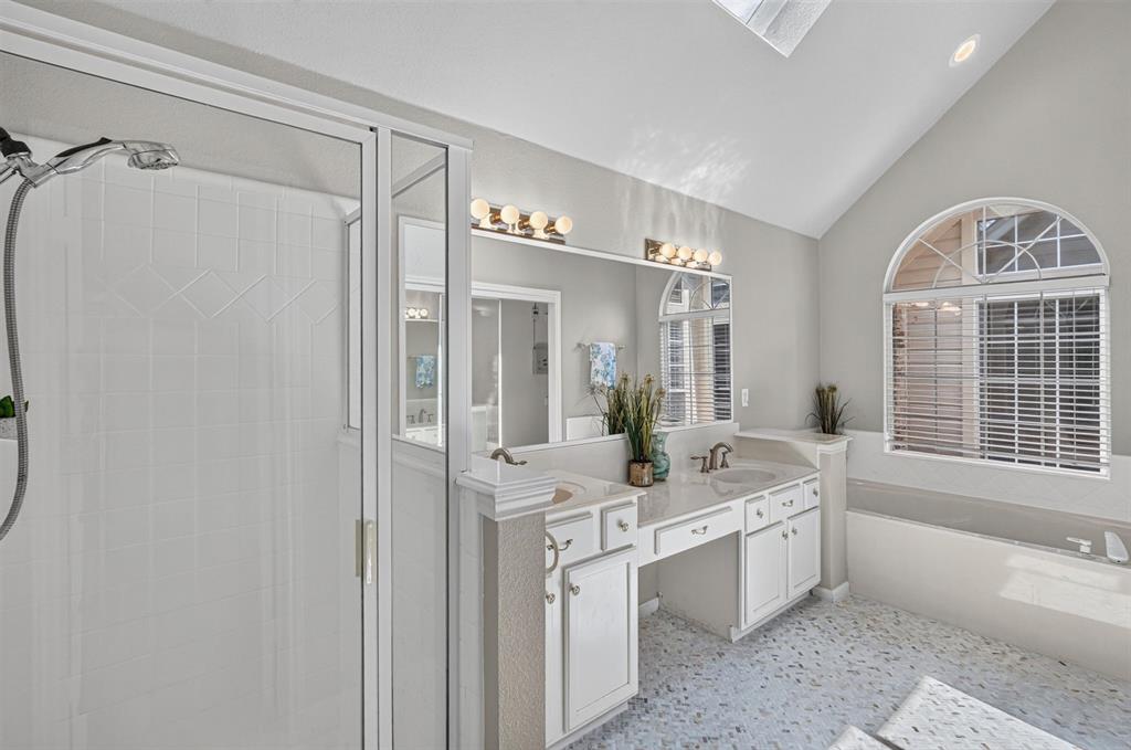 Oak Lake Add - Residential