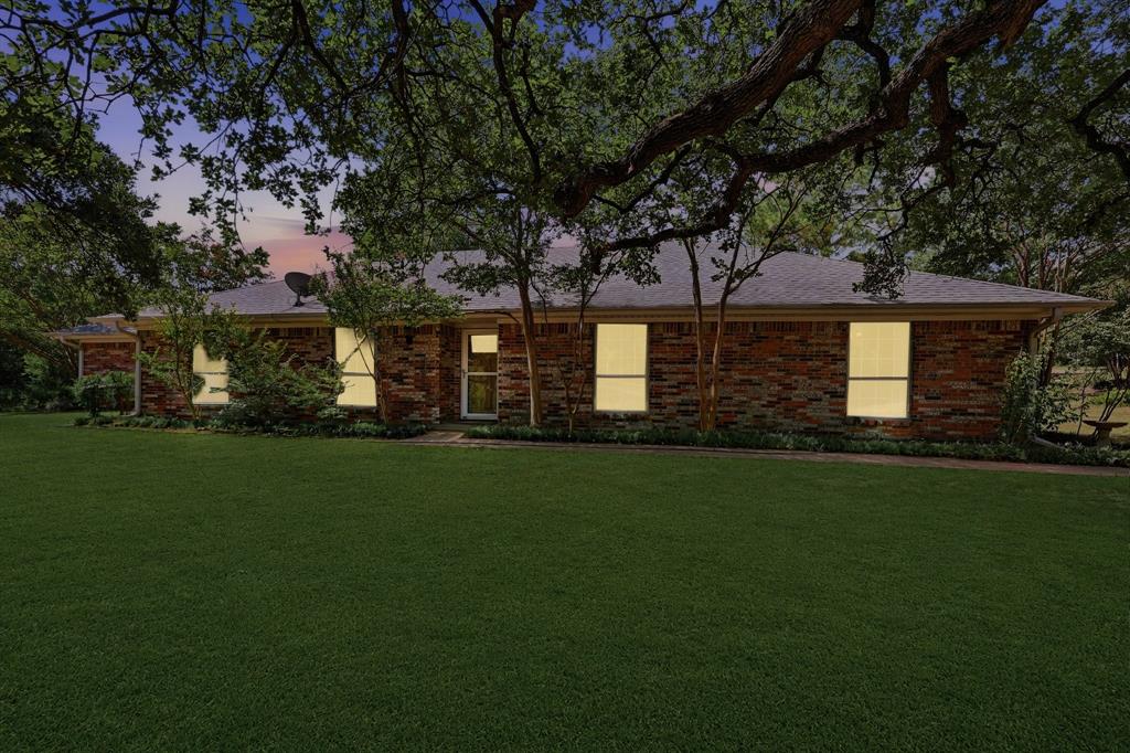 Colonial Country Estates - Residential