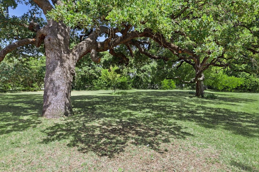 Colonial Country Estates - Residential