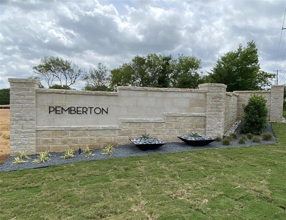 Pemberton - Land