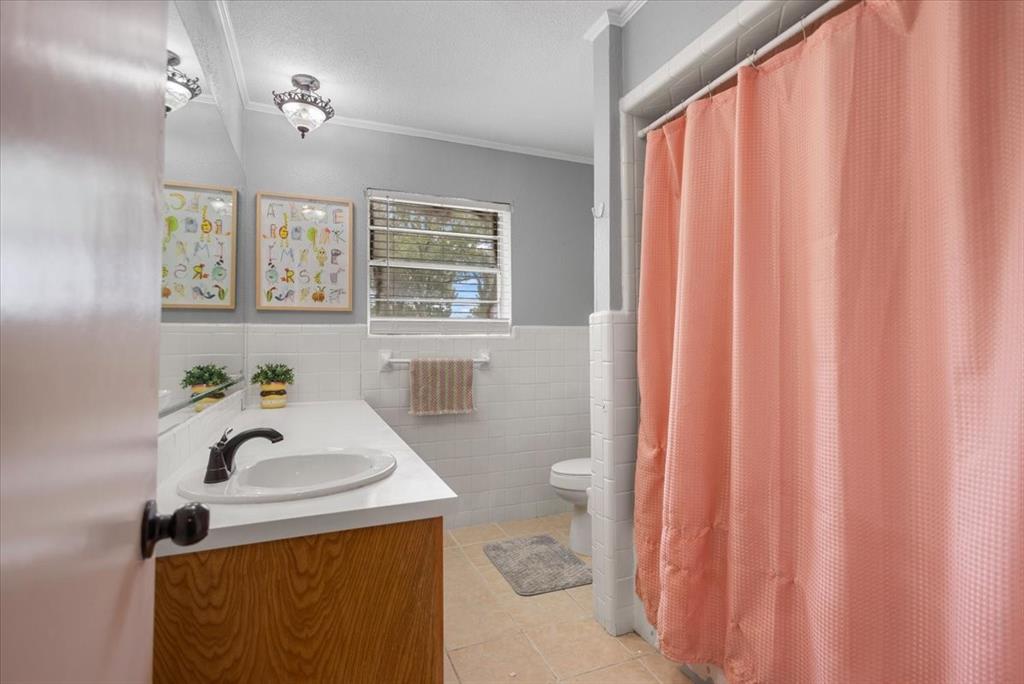 Country Club Estate - Residential