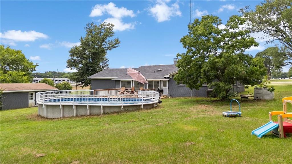 Country Club Estate - Residential