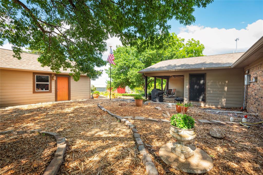 Thomas Rhodes Surv Abs #741 - Residential