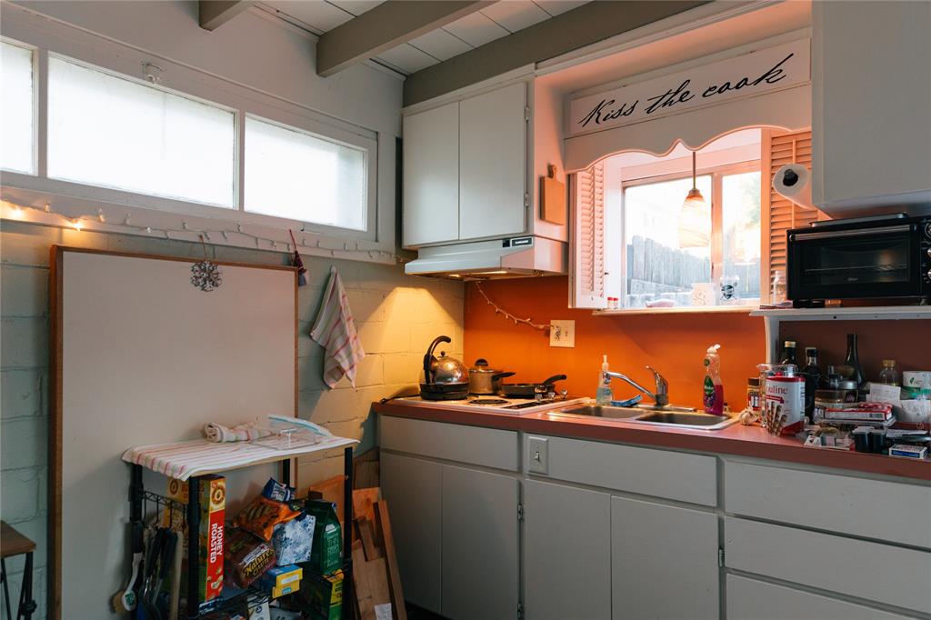 Chamberlain Arlington Heights 1st - Residential Lease