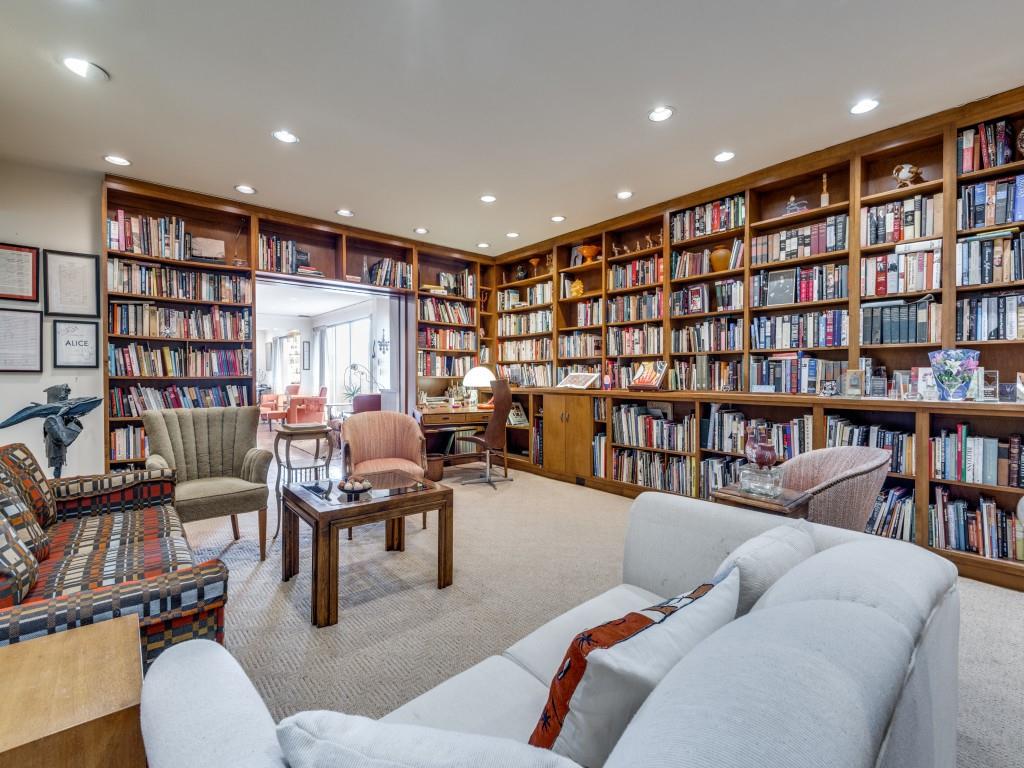 Gold Crest Condo - Residential