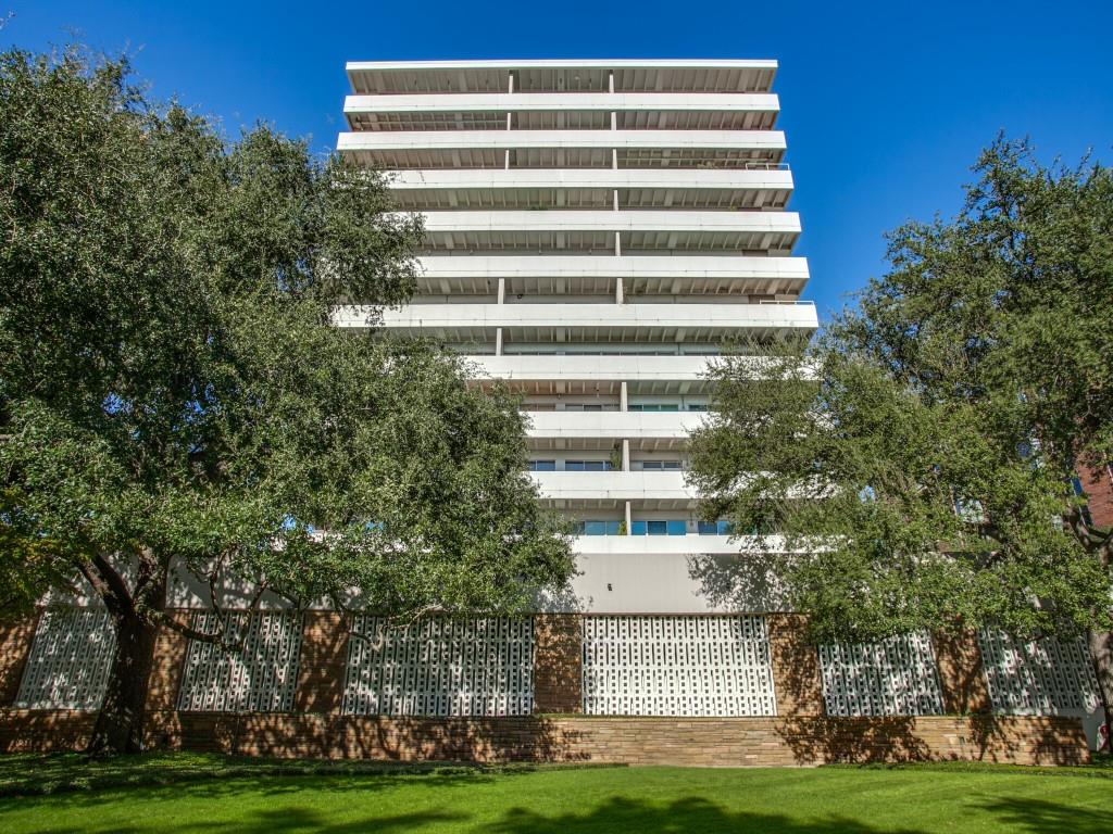 Gold Crest Condo - Residential