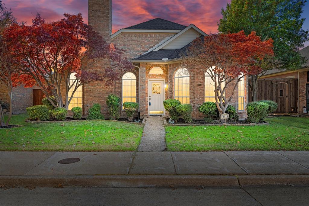 Great open floorplan with two living and dining areas plus primary bedroom on main floor. Wonderful natural light thru-out; formals have plantation shutters, fireplace and soaring ceilings. Kitchen with ample cabinets, built in desk, island and breakfast area shares space with second living area with windows galore and looks out to the private landscaped backyard. The spacious master suite includes bath with tub, shower, double sinks and oversized closet. A large loft perfect for an office and two bedrooms are found on the second level. Fresh paint, carpet and recently replaced roof are a bonus. Highly sought after North Dallas & exemplary Plano ISD. Close to shopping, dining and easy access to 190 and DNT Tollway. Please remove shoes upon entering if raining.