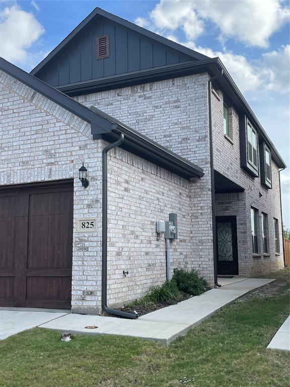 Westgate Station - Residential Lease