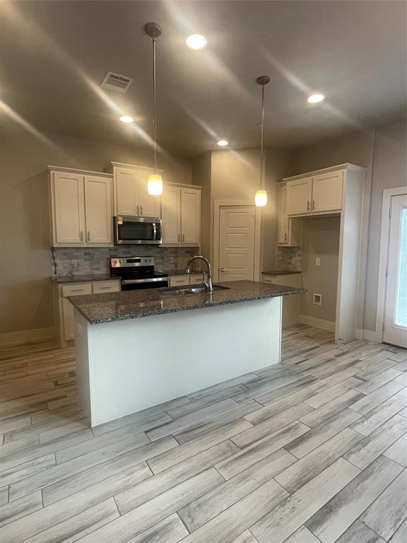 Westgate Station - Residential Lease
