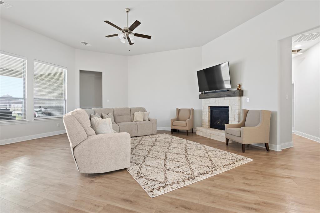 Creekview Farms Ph 1a & 1b - Residential