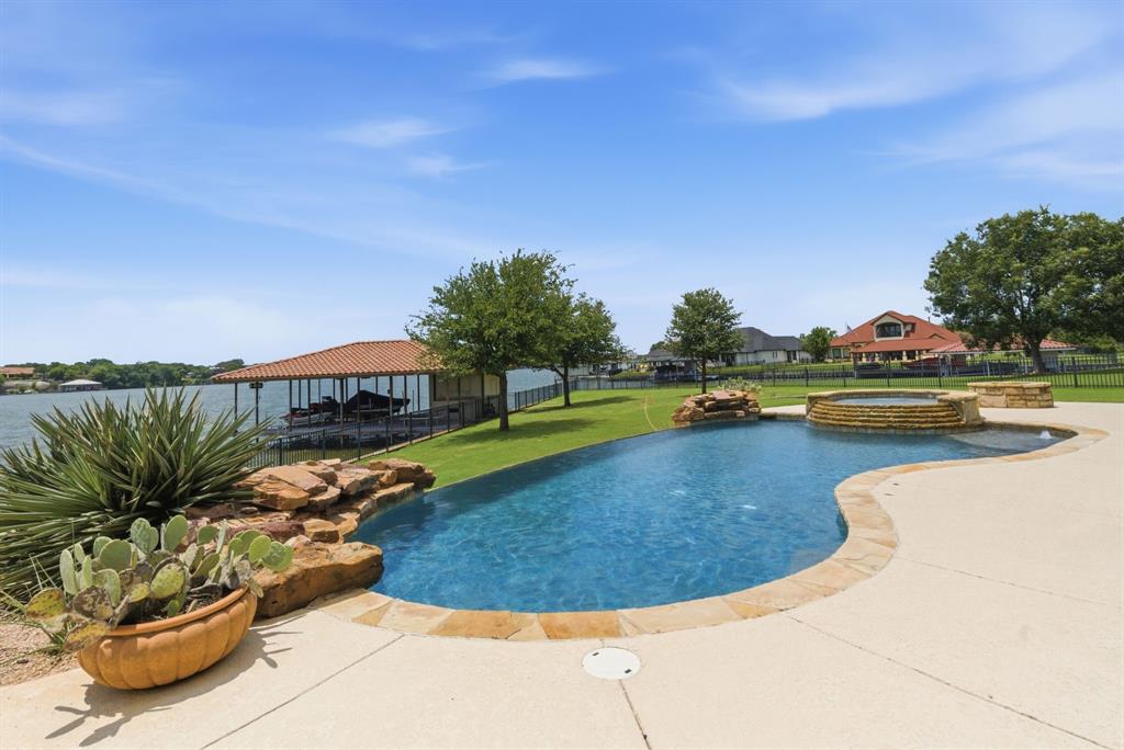 Catalina Bay II Ph One - Residential