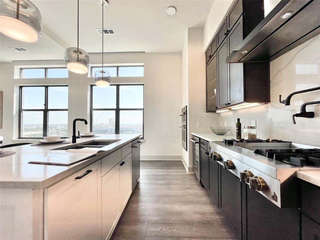 OAK - Residential Lease
