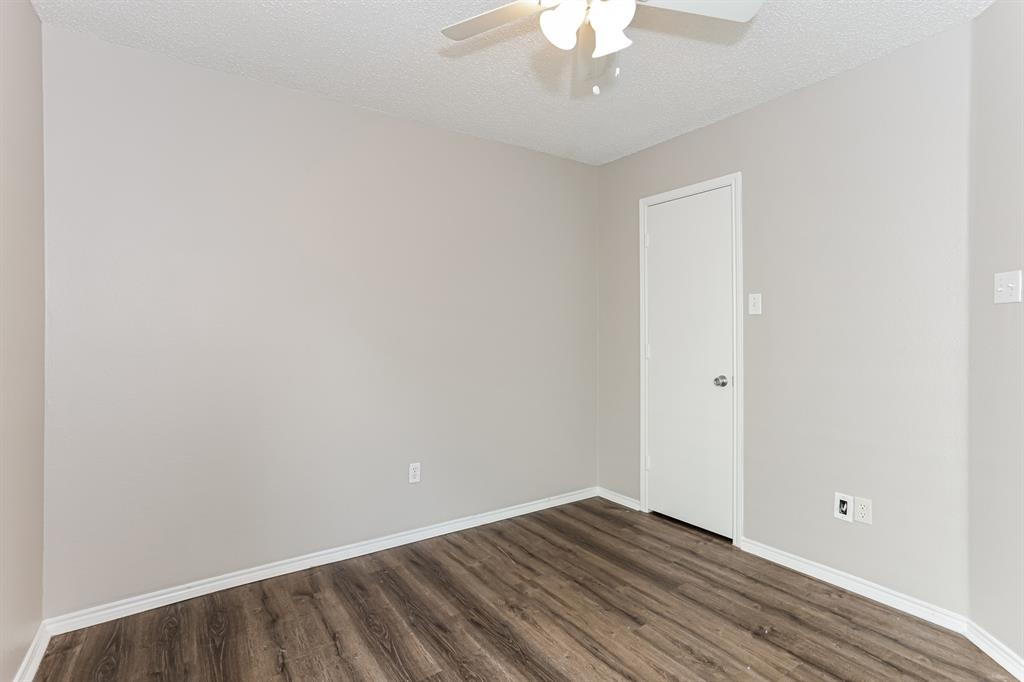 Lakes Of River Trails South - Residential