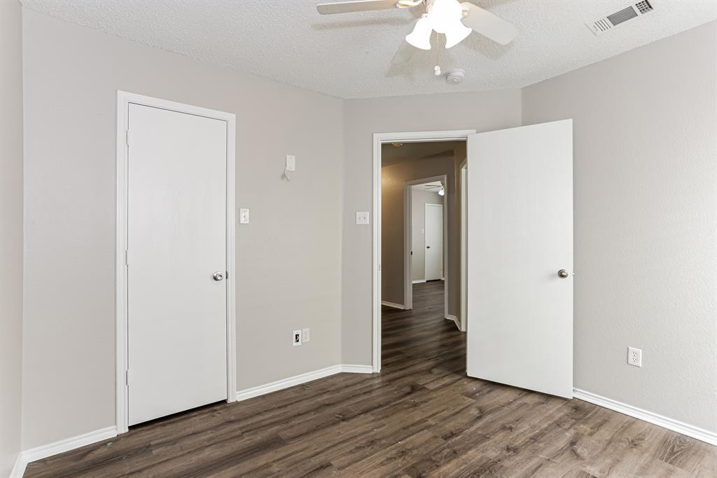 Lakes Of River Trails South - Residential