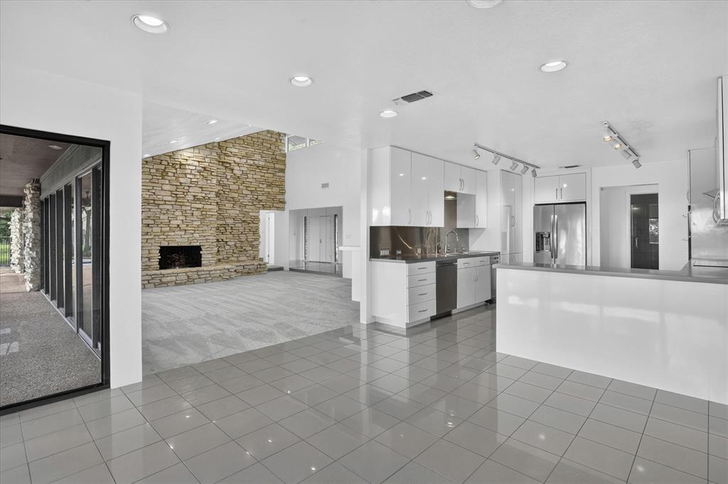 Lake Country Estates Add - Residential