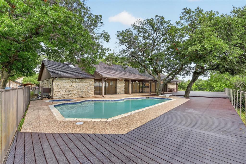 Lake Country Estates Add - Residential