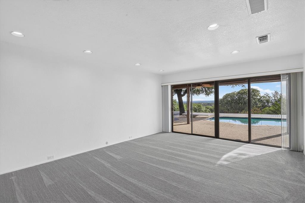 Lake Country Estates Add - Residential