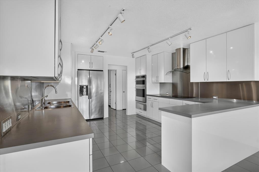 Lake Country Estates Add - Residential