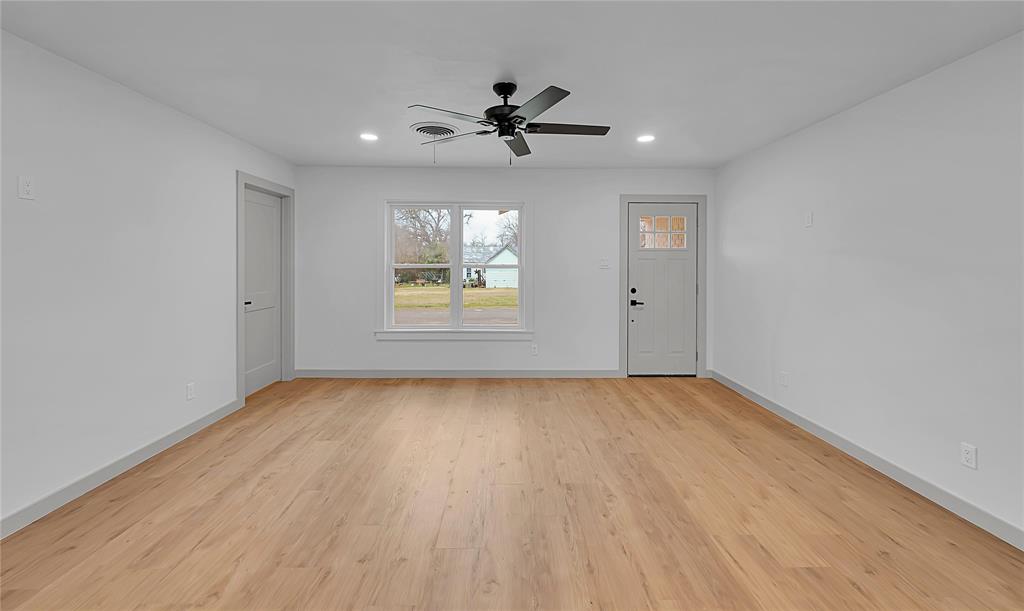 A K Anderson - Residential