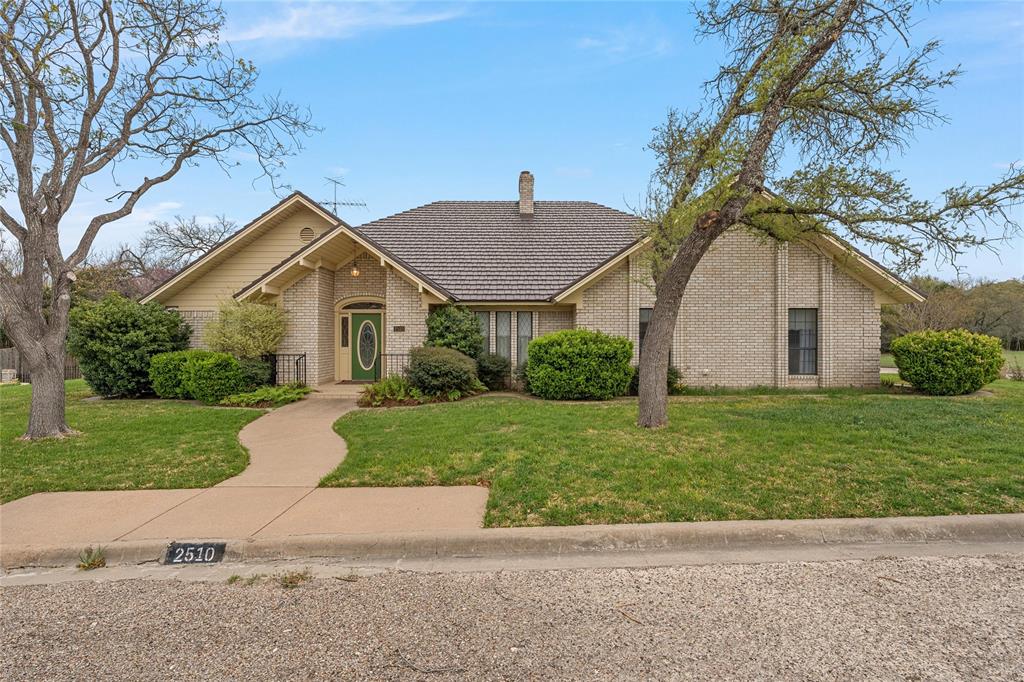 Welcome home to this charming 3-bedroom, 2.5-bath brick home located in one of Clifton's most desirable neighborhoods. This well-maintained property offers exceptional curb appeal and a thoughtfully designed layout, including an office space, a formal dining room, and a welcoming living room complete with a cozy fireplace.
The kitchen was beautifully remodeled in 2014 and features granite countertops, an island, and a bar-top dining area—perfect for everyday living and entertaining. The generously sized master suite offers a peaceful retreat with an impressive bathroom that includes a jetted tub, separate shower, his and her closets, and a dedicated vanity space.
Step outside to enjoy the fully fenced backyard, complete with an in-ground sprinkler system that keeps the grounds looking pristine year-round. The enclosed back porch with sliding glass doors opens onto a stunning patio area, ideal for relaxing or hosting gatherings.
Additional highlights include a two-car garage with convenient storage rooms and convenient attic access.  This home features a premium Country Manor aluminum shake roof, which was installed in 2018. This home combines elegance, comfort, and quality craftsmanship—an opportunity you won’t want to miss.