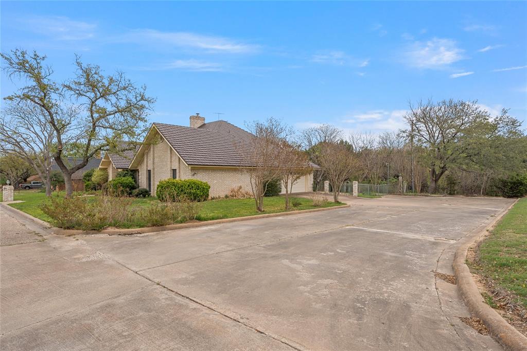 OAK RUN - Residential