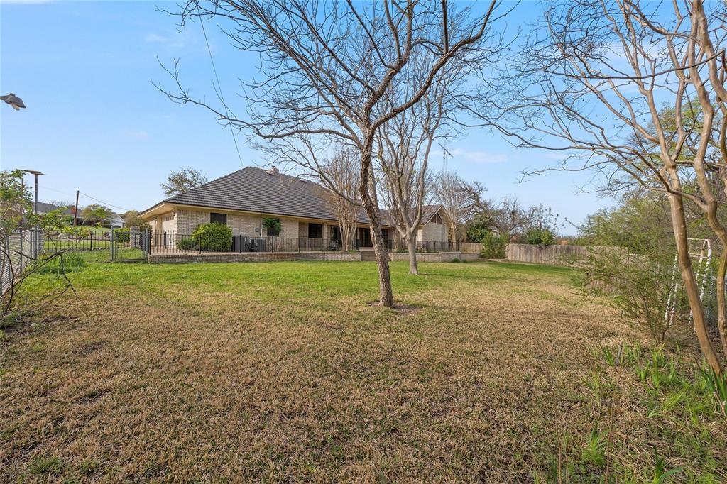 OAK RUN - Residential