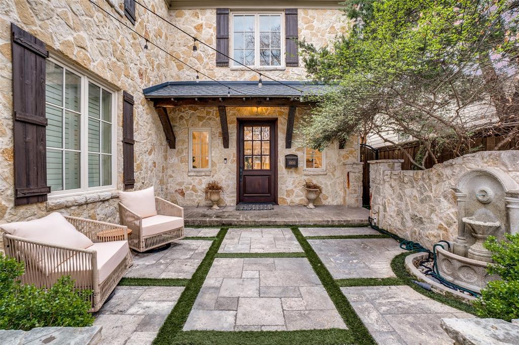 Rector Place - Residential