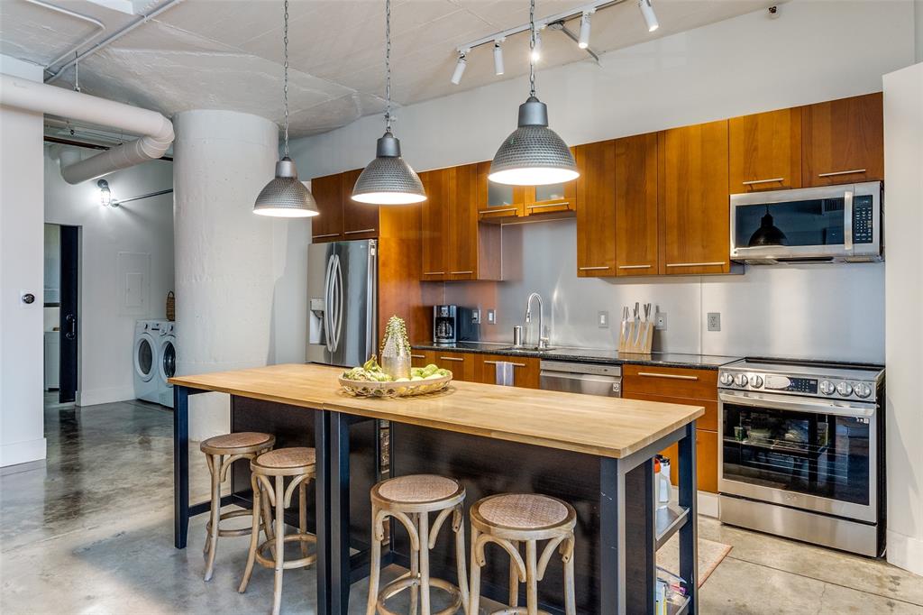 Soco Urban Loft Condo - Residential
