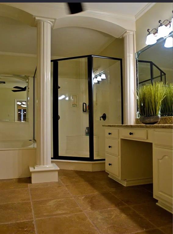 Meadowlake Estate - Residential