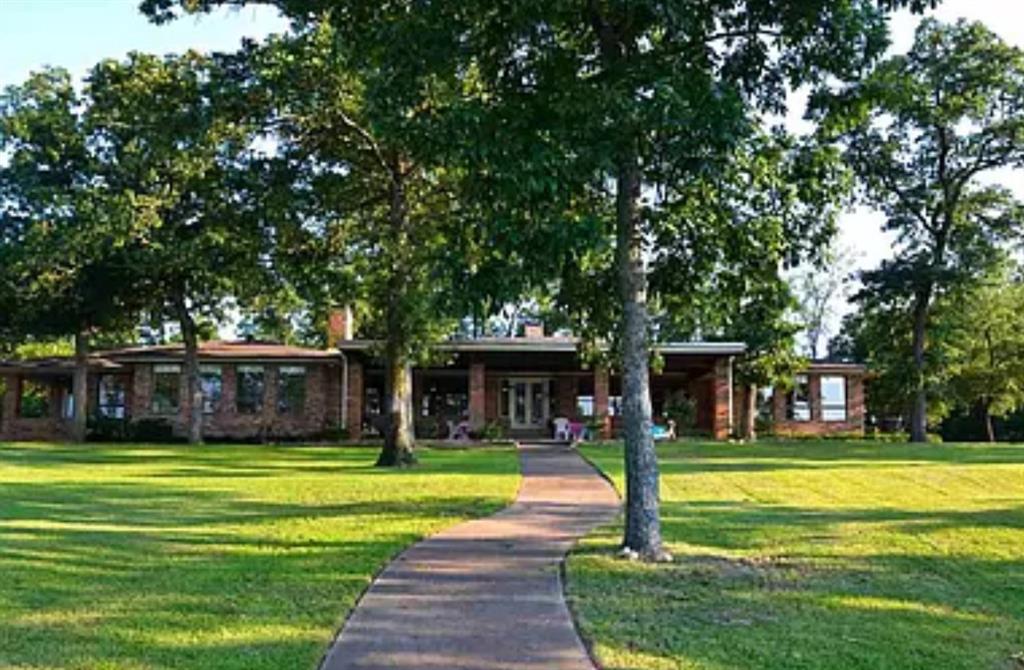 Meadowlake Estate - Residential