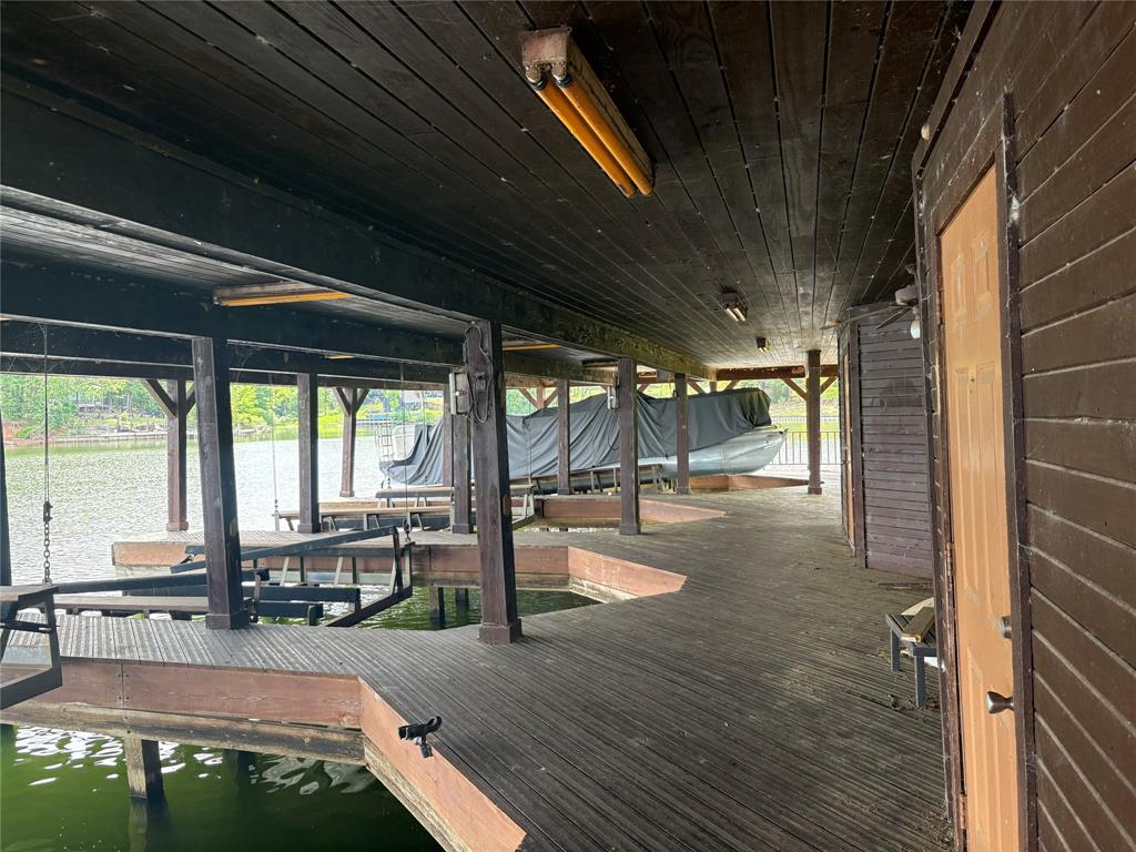 Meadowlake Estate - Residential