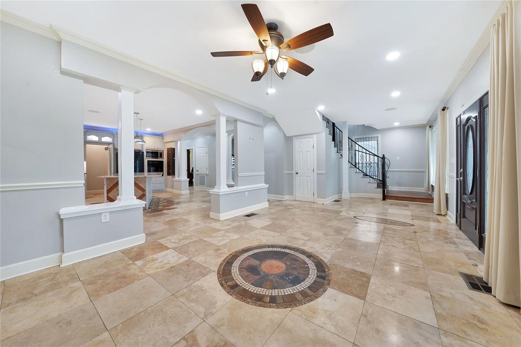 MOUNT AUBURN - Residential